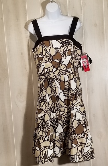 R&K Dresses & Skirts - NWT Sundress